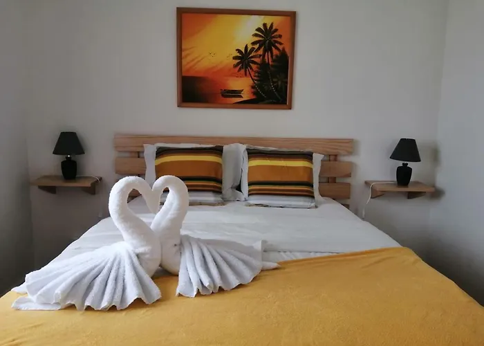 House Of Roses Dom wakacyjny *