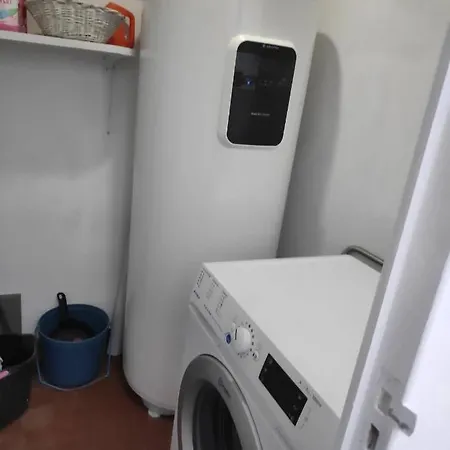 House Of Roses * 蓬塔德尔加达